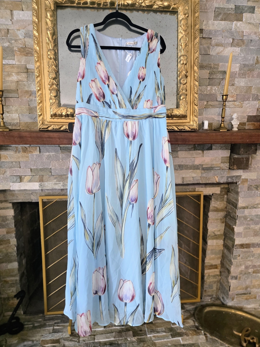 NWT Fehaute Light Blue Tulip Floral Pleated V-Neck Maxi Dress, SZ 12